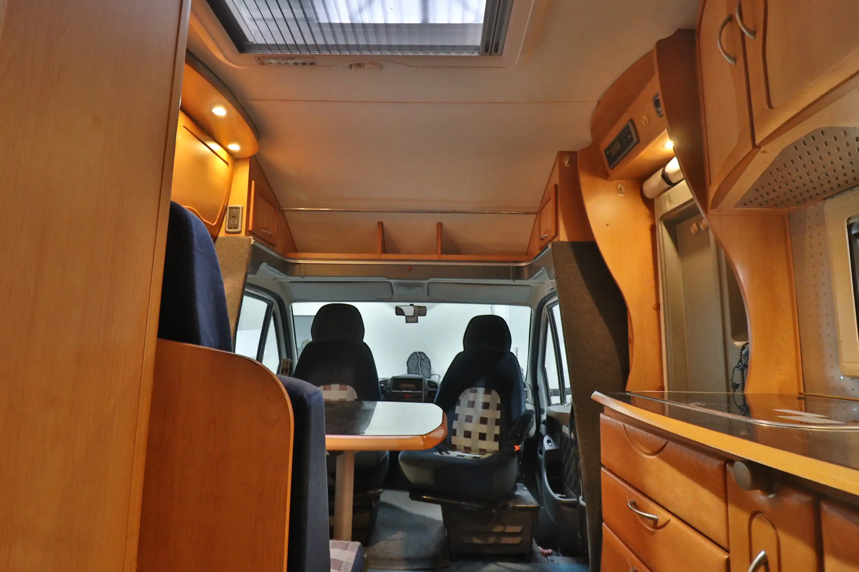 EURAMOBIL Contura C 662
